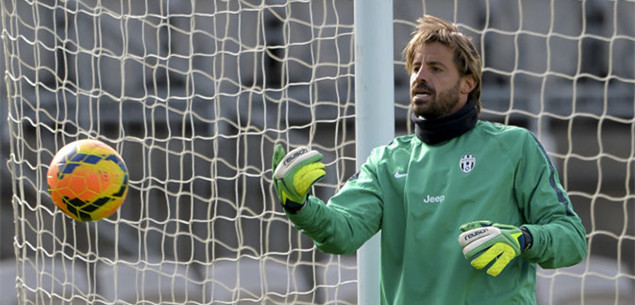 官方：那不勒斯中场安古伊萨当选意甲10月最佳球员