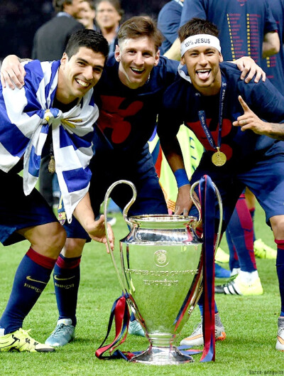 威少21分11助攻约基奇44分13篮板 国王绝地反击终结八连败