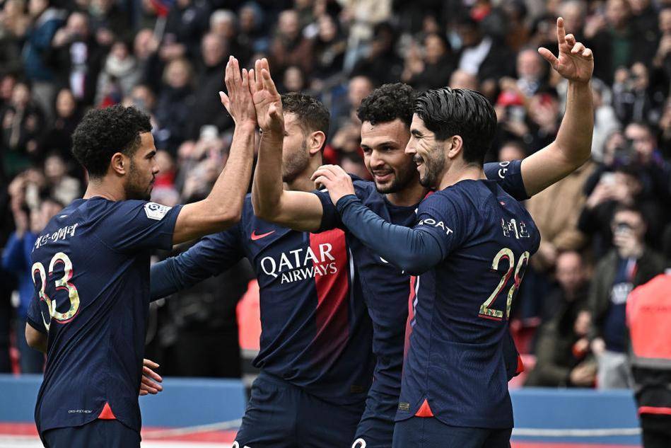 重创！阿诺德伤停两月 皇马右路告急 欧冠生死战遭遇防线危机