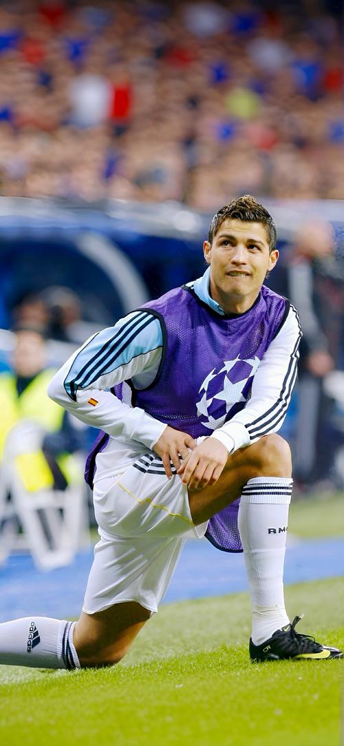 曼城德布劳内助攻斯特林得分