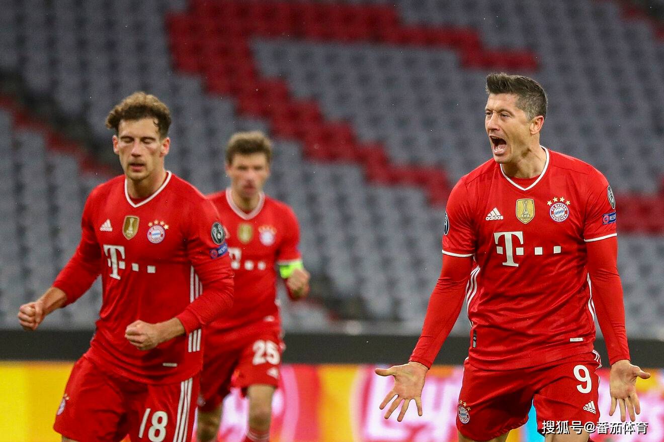 因抱怨染黄，内马尔：裁判不仅水平差，傲慢的态度也令人作呕