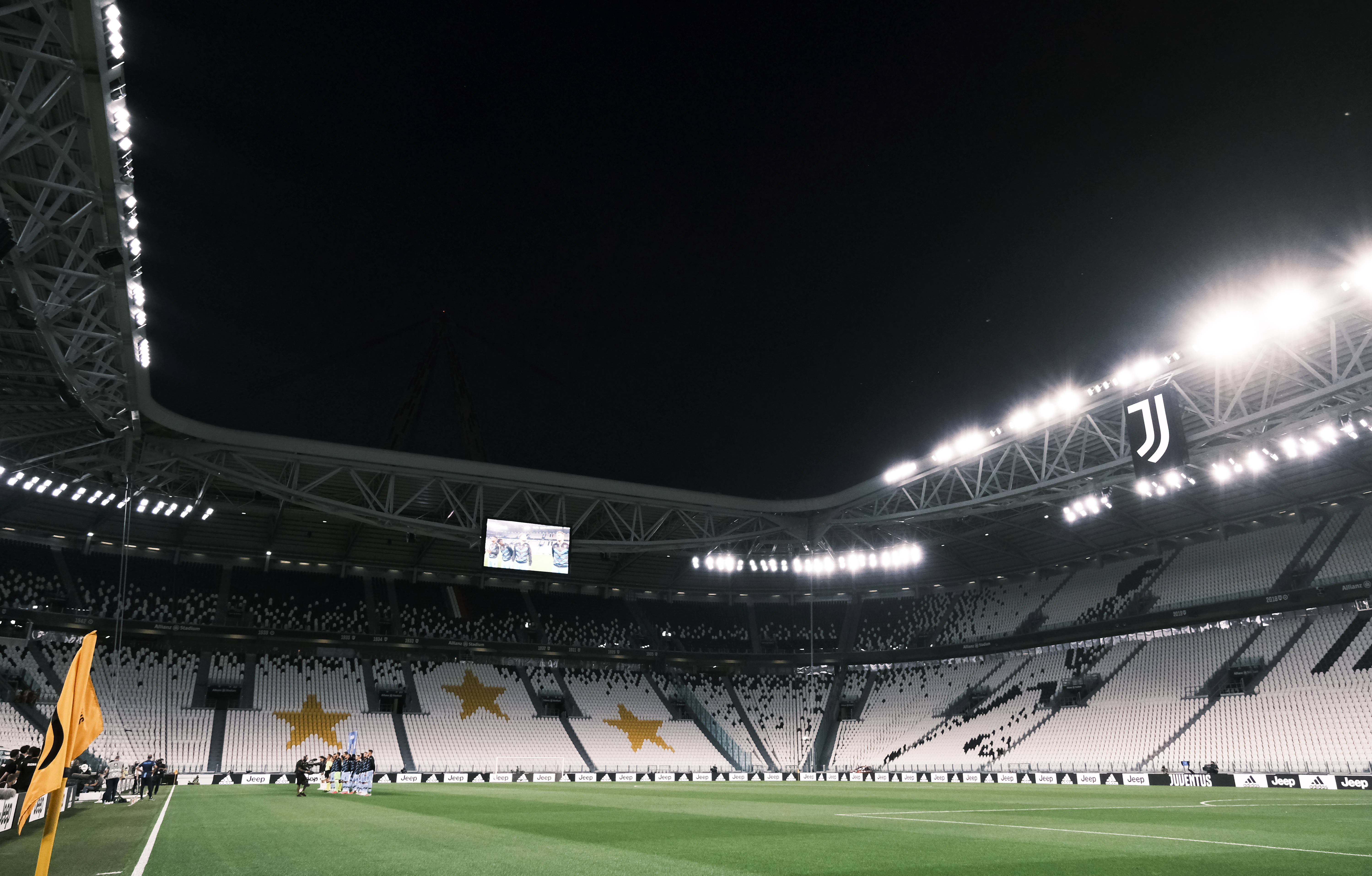 圆满退役！阿尔巴&布斯克茨：实现所有梦想，人生进入新阶段