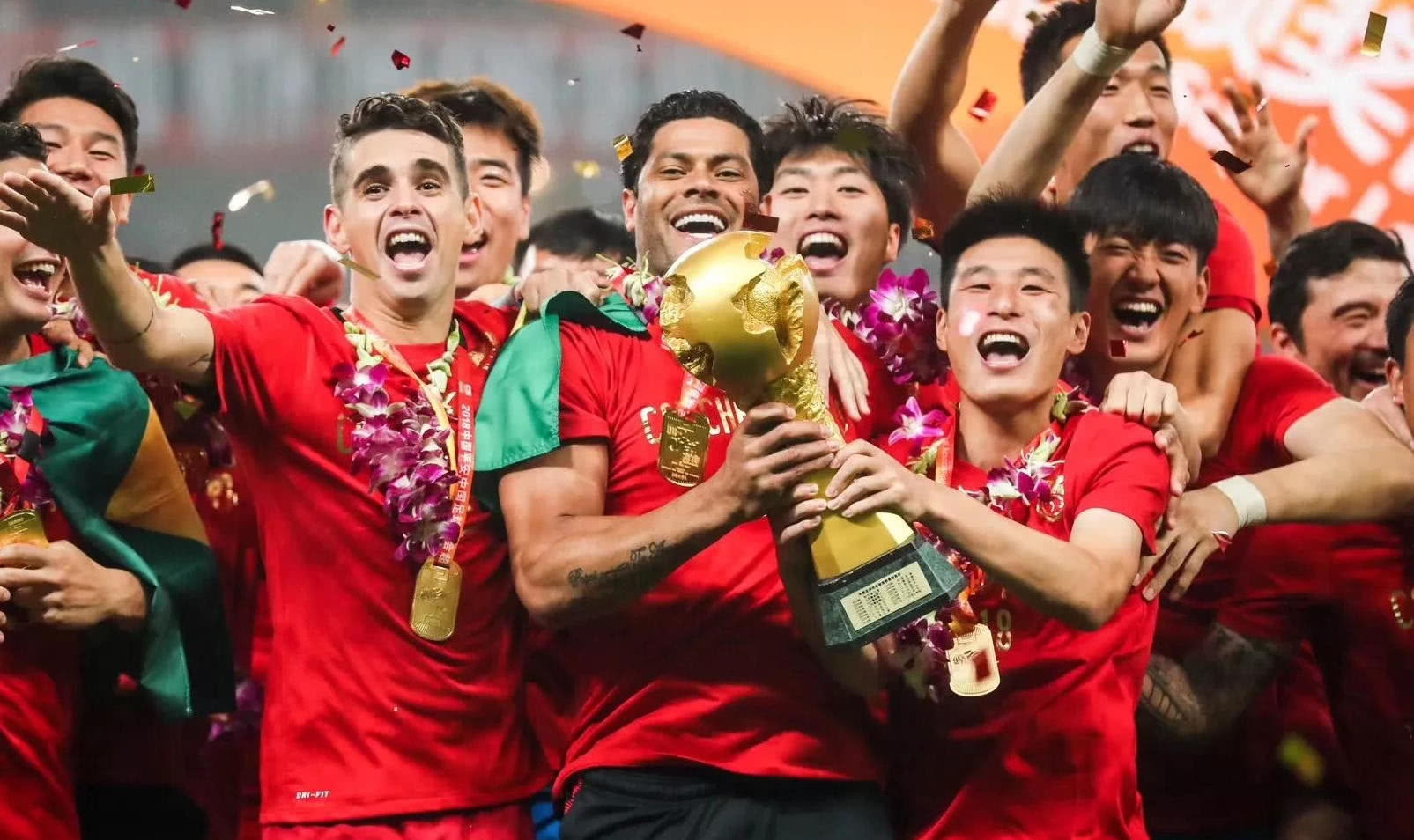 尼克斯队记：麦克布莱德X光检查显示无结构性损伤